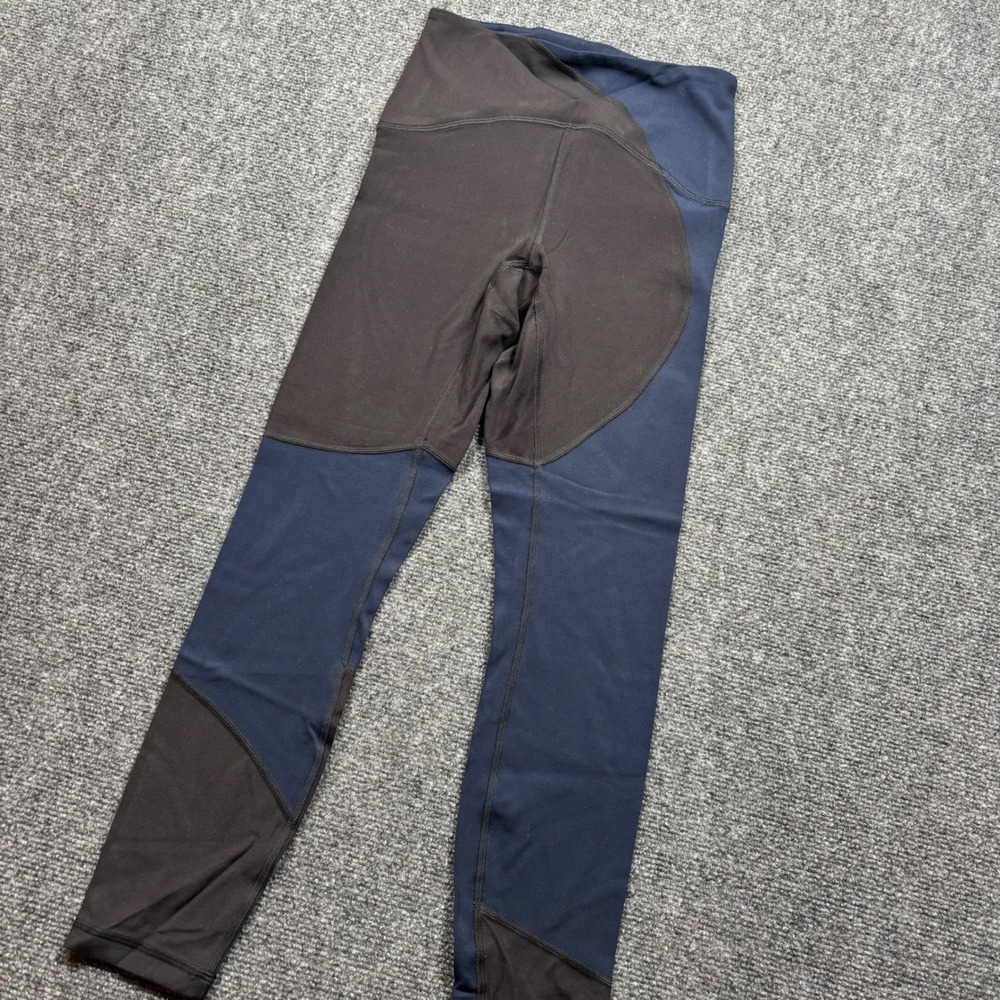 Lululemon Tight Stuff Tight Women Size 4 Navy Black Compression Leggings